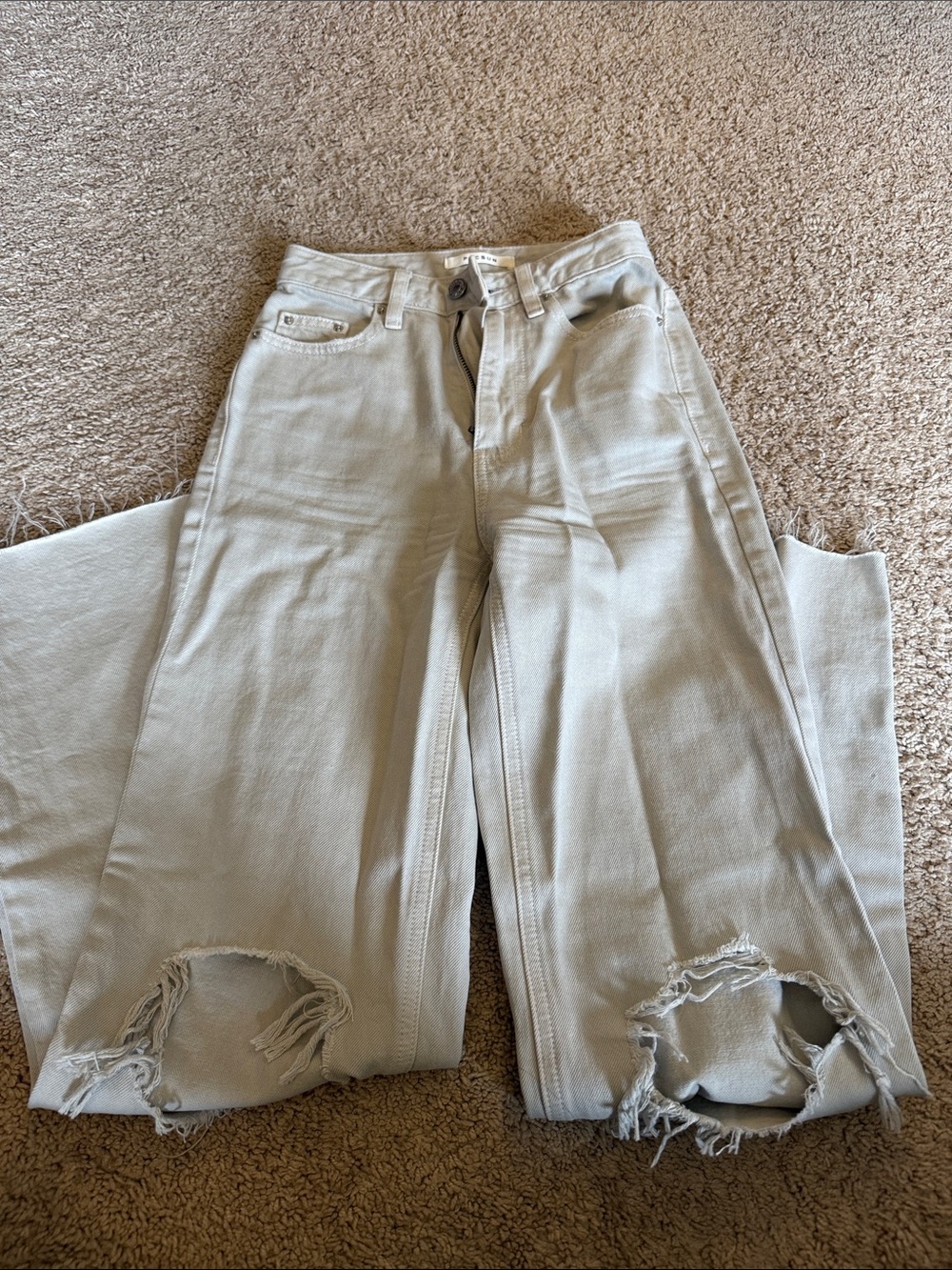 jeans